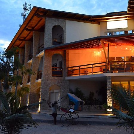 Moringa Hotel Тулиара Экстерьер фото